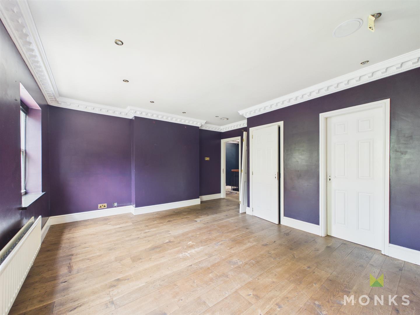 7 Bishopstone Mansions Town Walls, Shrewsbury, SY1 1UE For Sale
